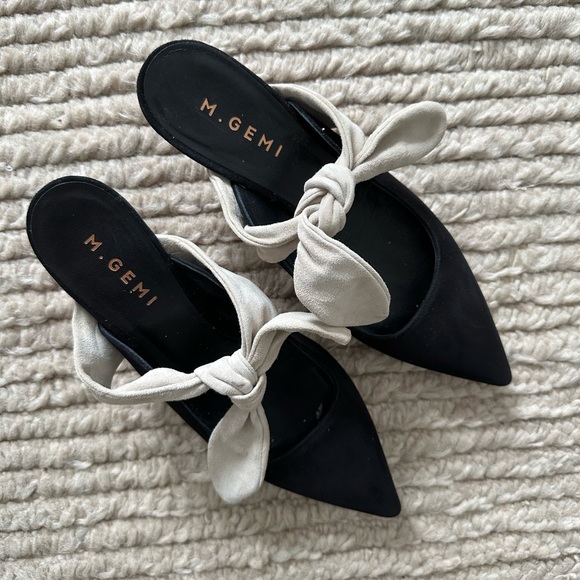 M. Gemi “Le Lasso” Suede Mule - Picture 3 of 4